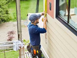 Siding Removal and Disposal in Hayfield, MN